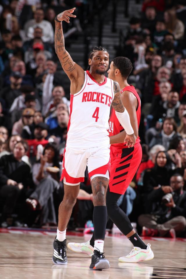 【早报】众神归位！曼城大胜，姆总双响，曼联掉链子！