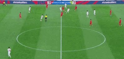 1728999675158028890.gif 开云官方网站-【世预赛】拜合拉木破门张玉宁单刀 国足2比1胜印尼